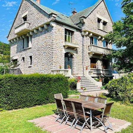 La Maison Au Toit Vert Espalion Dış mekan fotoğraf