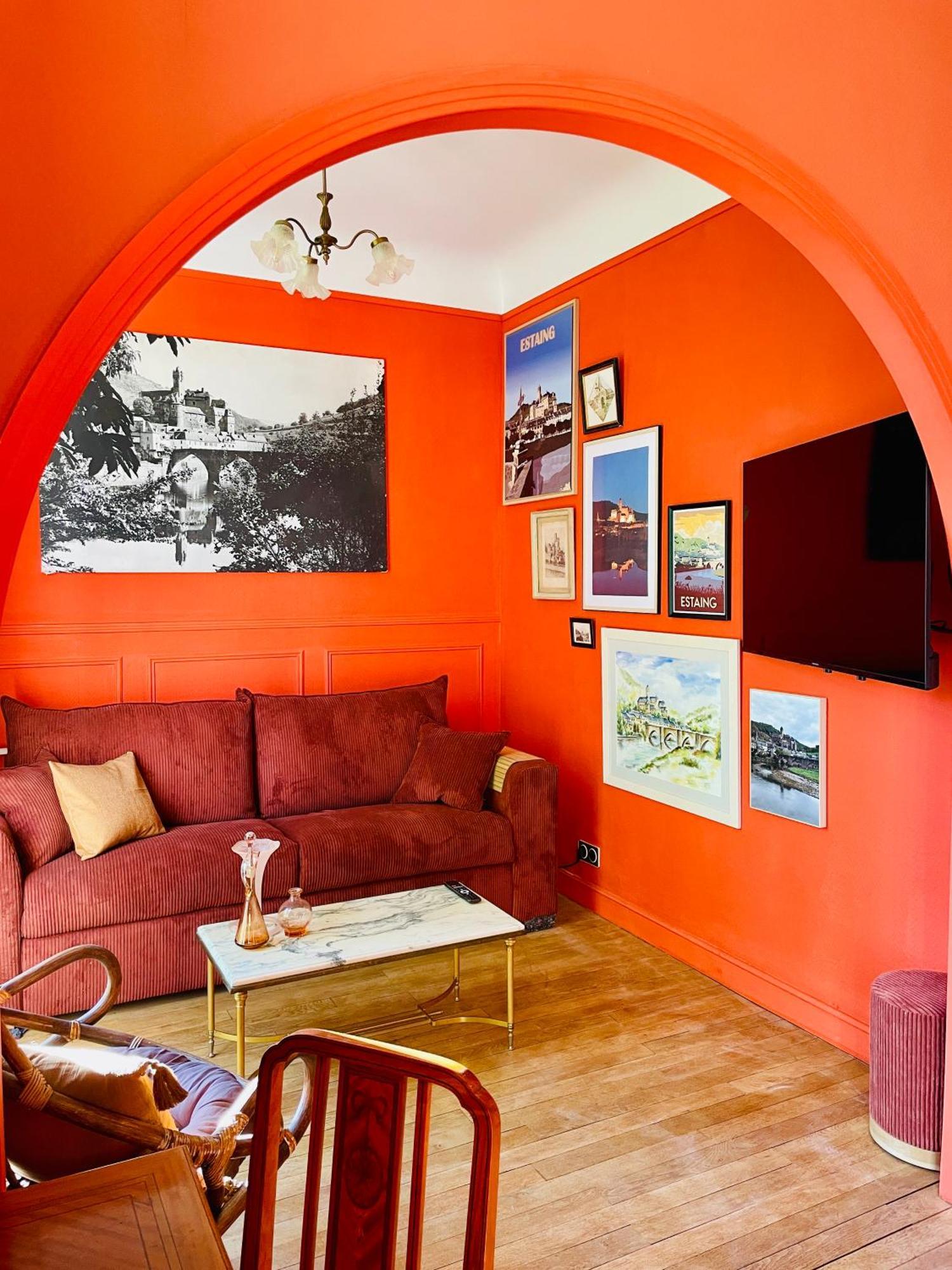 La Maison Au Toit Vert Espalion Dış mekan fotoğraf