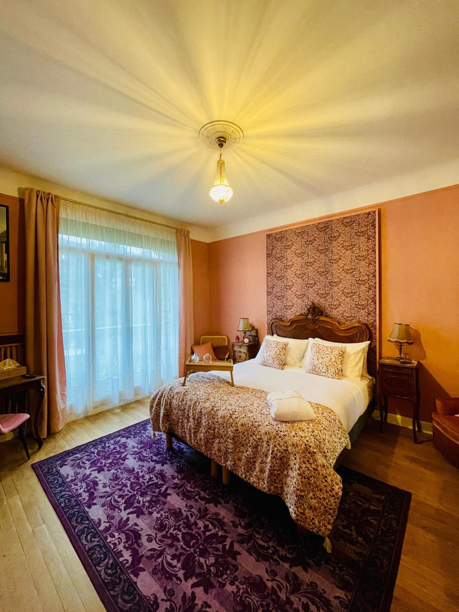La Maison Au Toit Vert Espalion Dış mekan fotoğraf